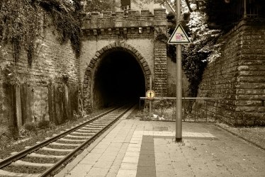 rail tunnel